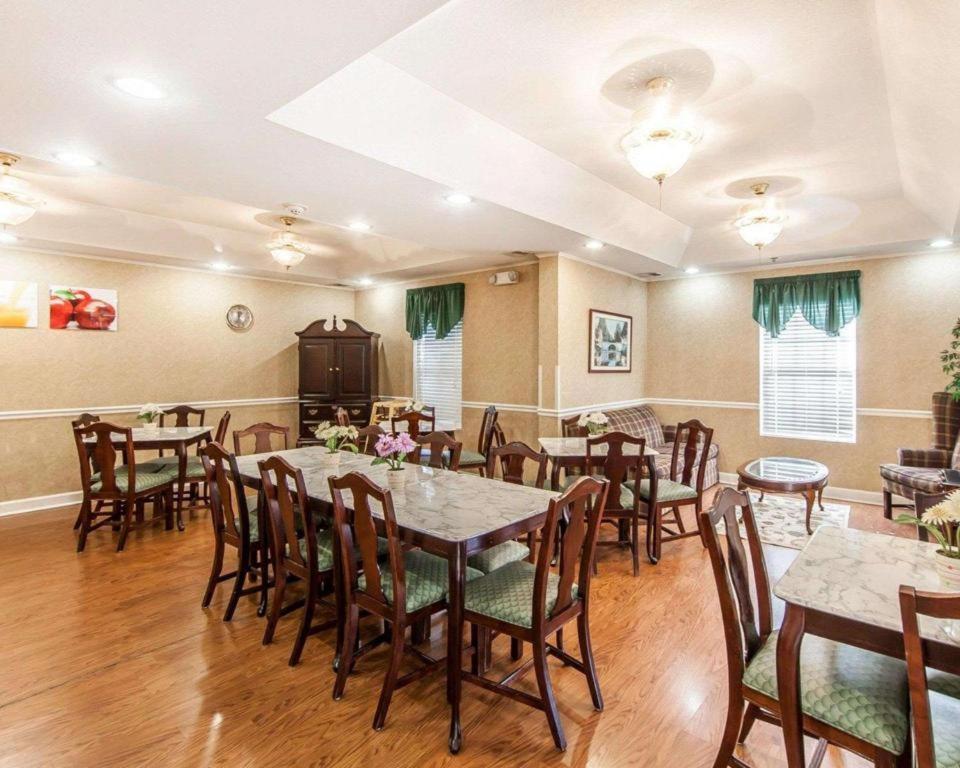 Quality Inn Оук-Ридж Екстер'єр фото